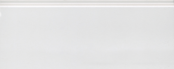 Плинтус Kerama Marazzi Магнолия белый матовый обрезной 120x300